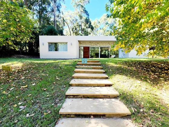 Casa 3 Dormitorios Design Village