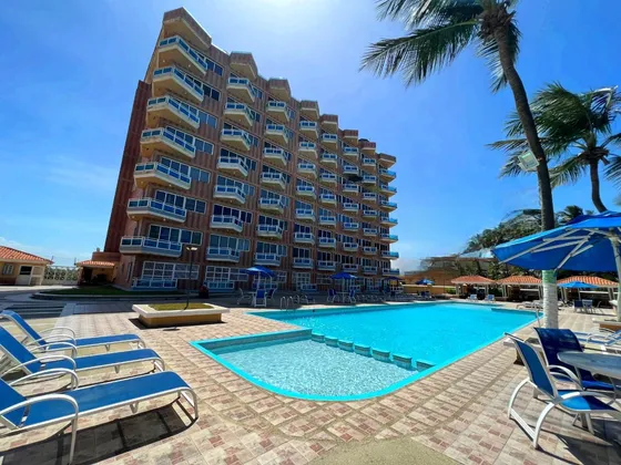 Apartamento Residencias Giovanna Suite-tucacas 