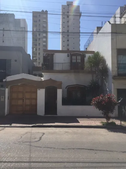 Exclusiva Casa Estilo Mediterránea En Quinta Galli