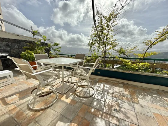 Apartamento En Alquiler 355 M2 Colinas De Valle Arriba