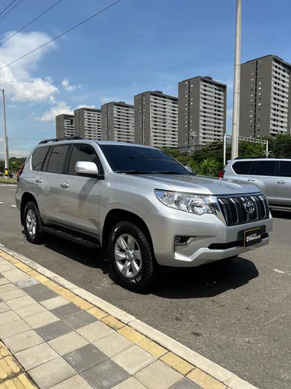 Toyota Prado 2.8 Txl Blindada