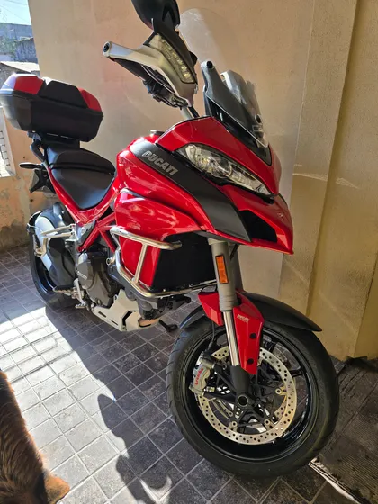 Ducati Multistrada 1200s