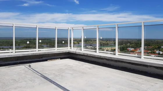 Depto Un Dorm. Balcn Vista Al Rio, En Terraza Parrilla