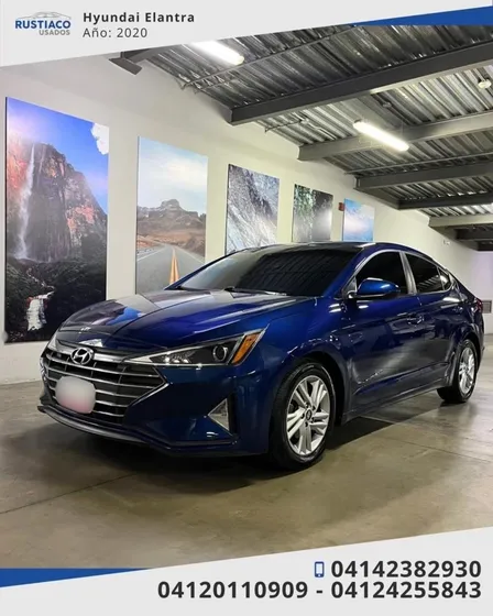 Hyundai Elantra Full