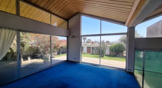 Gran Casa En Venta , Inmejorable Ubicación Centro De Arica