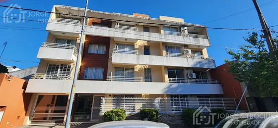 Departamento 2 Amb Con Cochera Apto Credito