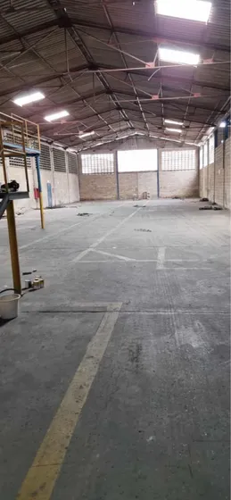 Se Alquila Galpón En Conjunto Privado San Vicente