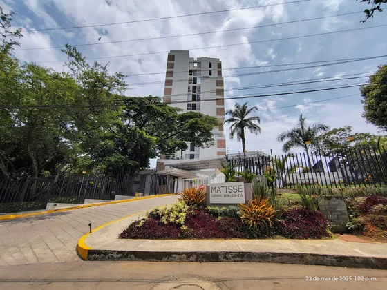 Espectacular Apartamento En Venta En Pance Al Sur De Cali Piso 8 Con Hermosa Vista