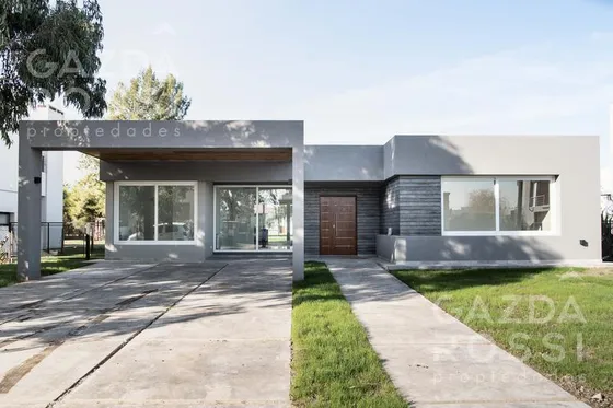 Excelente Propiedad En Barrio Privado Don Joaquín, Canning