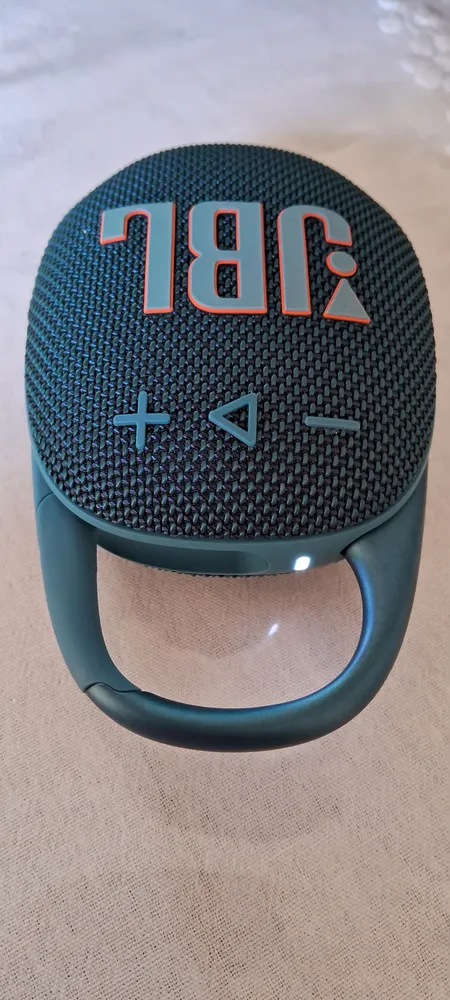 Caixa De Som Jbl Clip 5 Portátil Com Bluetooth 5.3 Cor Branco - Imagem 3