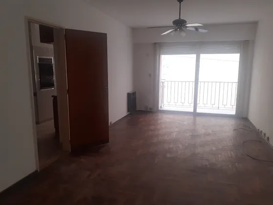 Semipiso En Venta - Avenida Colón, Centro