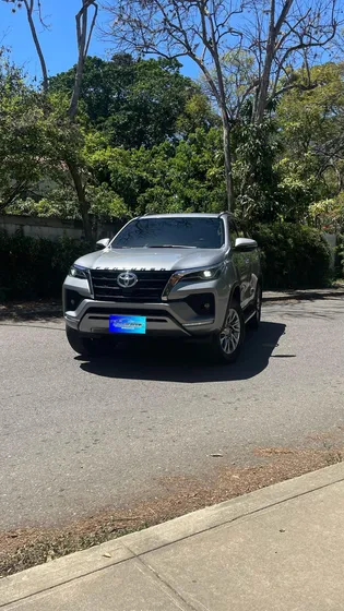 Toyota Fortuner Dubai