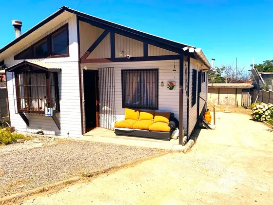 Casa 4d, 2b De 89 Mts En 338 Mts En Buen Sector Del Quisco