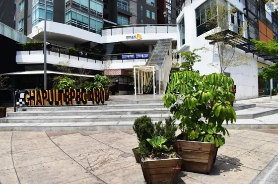 En Renta Locales Comerciales  Plaza Punto Chapultepec  En Gdl, Jal. - A.c.