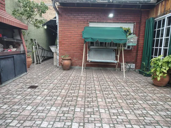 Ph 3 Ambientes Con Patio Y Parrilla 140mts2 Hornos N 3637,caseros ,tres De Febrero