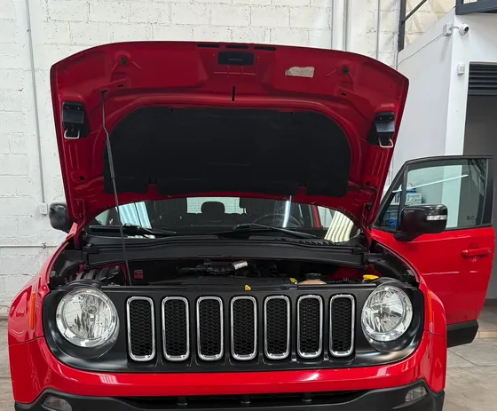 Jeep Renegade 1.8 Latitude 4x2 At