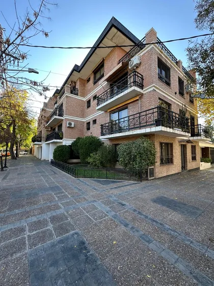 Departamento En  Alquiler En Qunta Sección - Mendoza