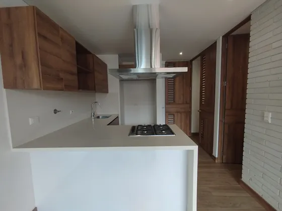 Arriendo Apartaestudio En Poblado Altos Del Poblado
