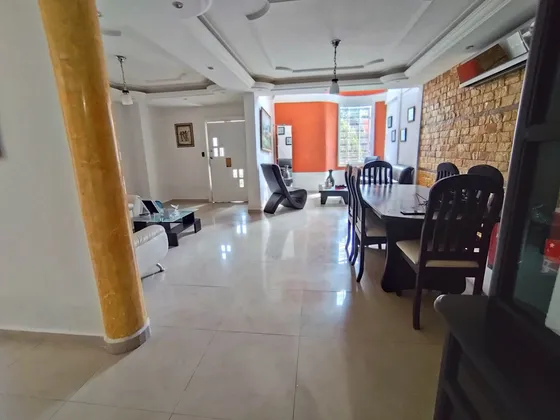 Ofrecemos En Venta Espectacular Casa En Urbanización Valle Paraíso, Turmero Edo. Aragua