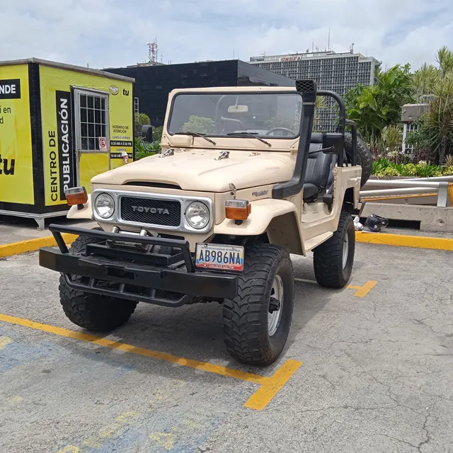 Toyota Fj-40 Sincrónico
