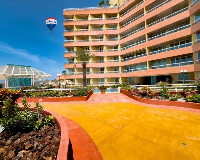 Apartamento Con Vista Al Mar En Venta, La Caranta, Pampatar, Isla De Margarita