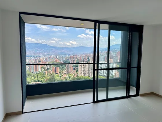 Apartamento De Lujo En Envigado Para Estrenar, Loma Del Escobero, 87 Mt2 Con 2 Parqueaderos