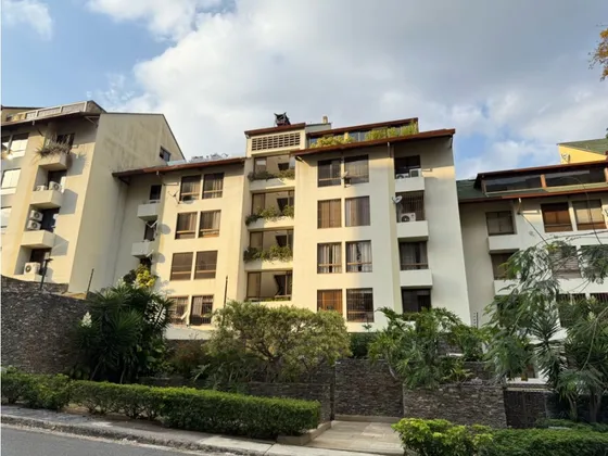Se Vende Apartamento 151m2 Colinas De Valle Arriba 5157