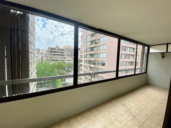 Departamento Venta Las Condes Tres Dormitorios Tres Baños 