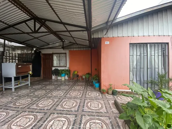 Casa En Venta Parque Lantaño