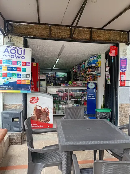 Venta Hermosa Droguería 
