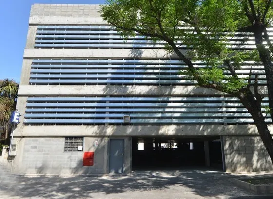 Cochera En Venta - 13mts2 - Quilmes