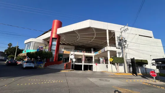 Local En Renta Y Venta Plaza Nicaragua, León Gto.