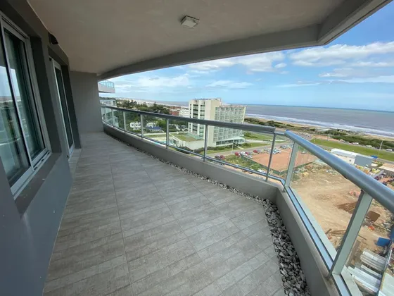 Departamento - Playa Brava