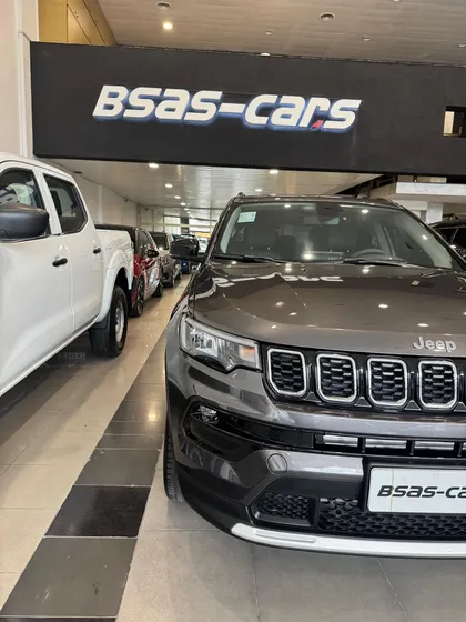 Jeep Compass 1.3 Longitude At6