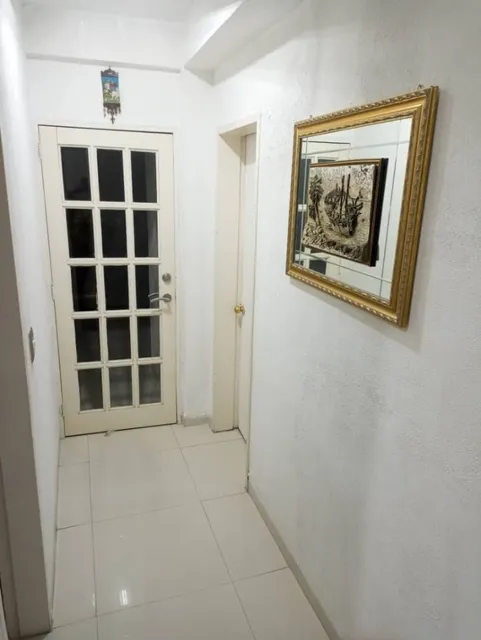Se Alquila Cómodo Anexo Para Persona Sola En La Urb. Privada, Vigilancia Con Control De Acceso En La Urb. Macaracuay.  Az                                                          