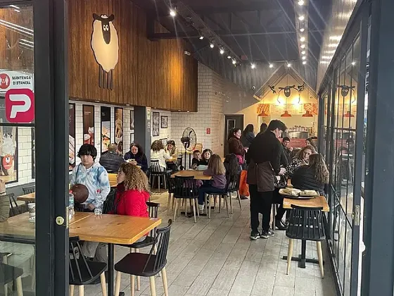 Derecho A Llaves Cafe/heladeria
