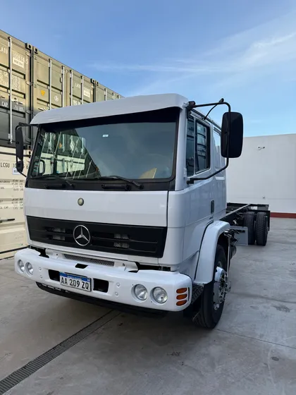 Camión Mercedes Benz Atron 1720 Primer Y Único Dueño Impecab