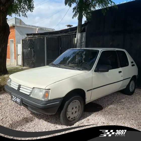 Peugeot 205 1.1