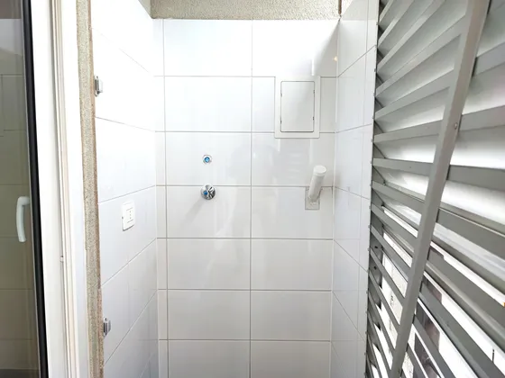 Edificio Sta. Isabel (1 Est. 1 Bod.) Vista Sur Piso 6
