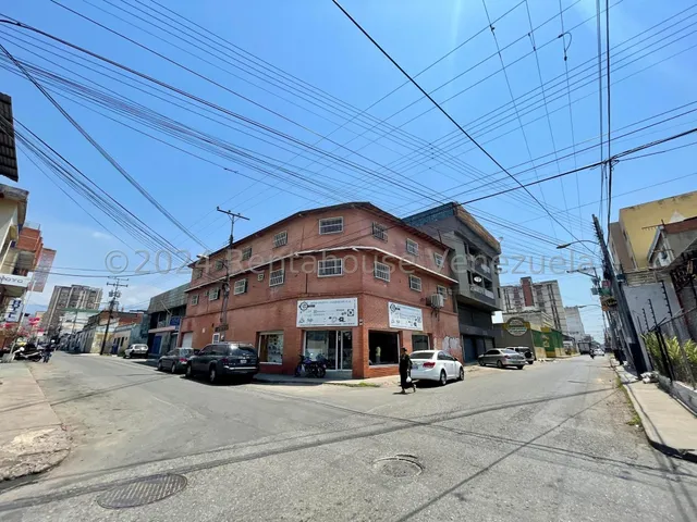 Oficinas En Alquiler Calle Libertad C Paez Centro Maracay Kg