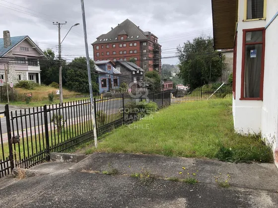 Arriendo Local Comercial En Ubicación Privilegiada