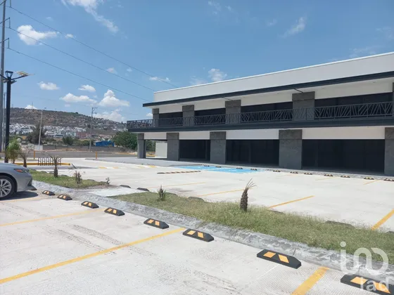 Renta Local Comercial 1 Ambiente Los Olvera