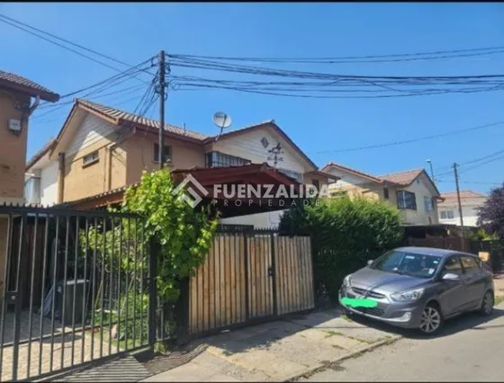 Casa En Venta De 3 Dorm. En Ciudad Satelite Maipú