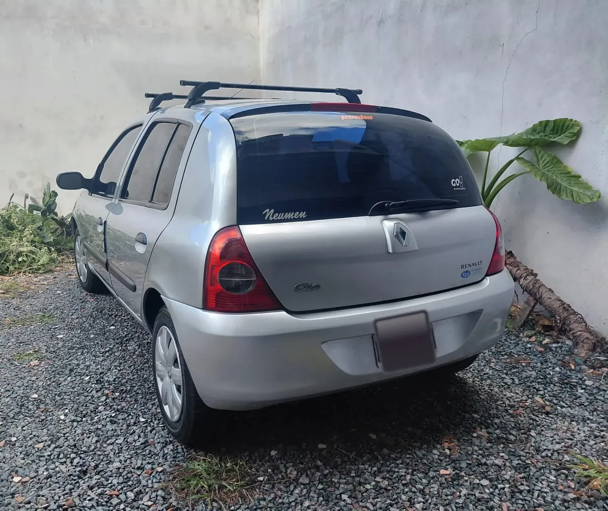 Miniatura 8