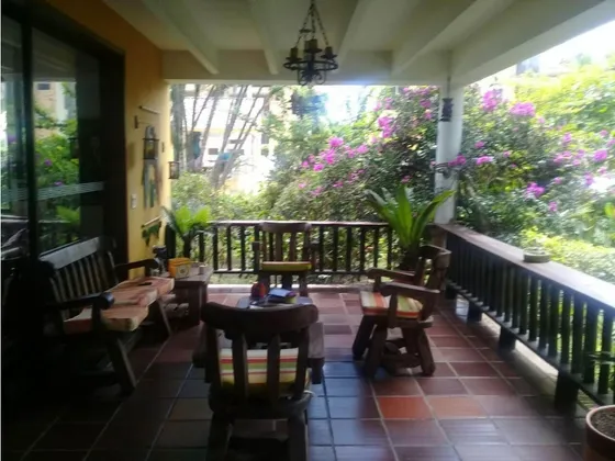Casa En Venta La Vega 222m2-lote 670m2- $1000mm