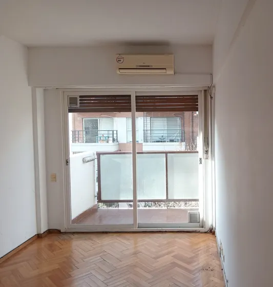 Lindo Departamento De 2 Ambientes, Soleado. 
