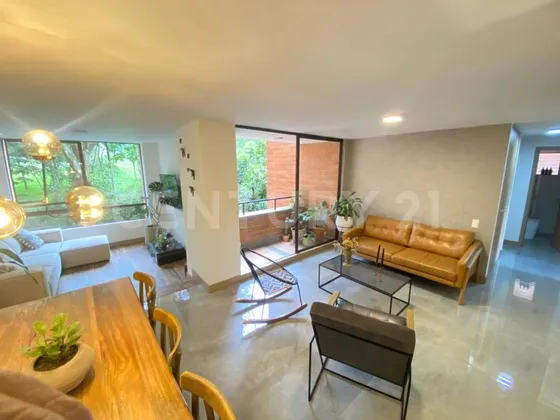 Arriendo Apartamento Amoblado En El Poblado, Medellín