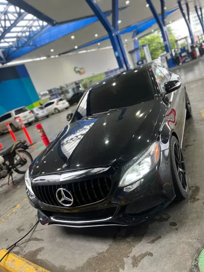 Mercedes-benz C300 4-matic Americana