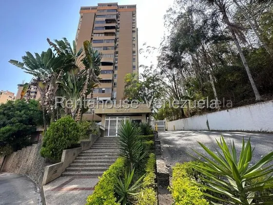 25-24758 Cyr Apartamento En Calle Cerrada En Los Naranjos Del Cafetal 