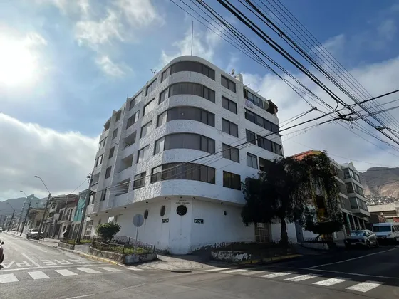 Depto. 1 Dorm, Excelente Ubicación, Ideal Para Inversión